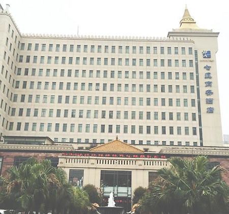 Jiangxi Seven Star Shang Wu Hotel Нанчан Екстериор снимка