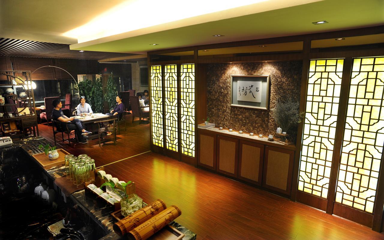 Jiangxi Seven Star Shang Wu Hotel Нанчан Екстериор снимка