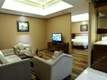 Jiangxi Seven Star Shang Wu Hotel Нанчан Екстериор снимка